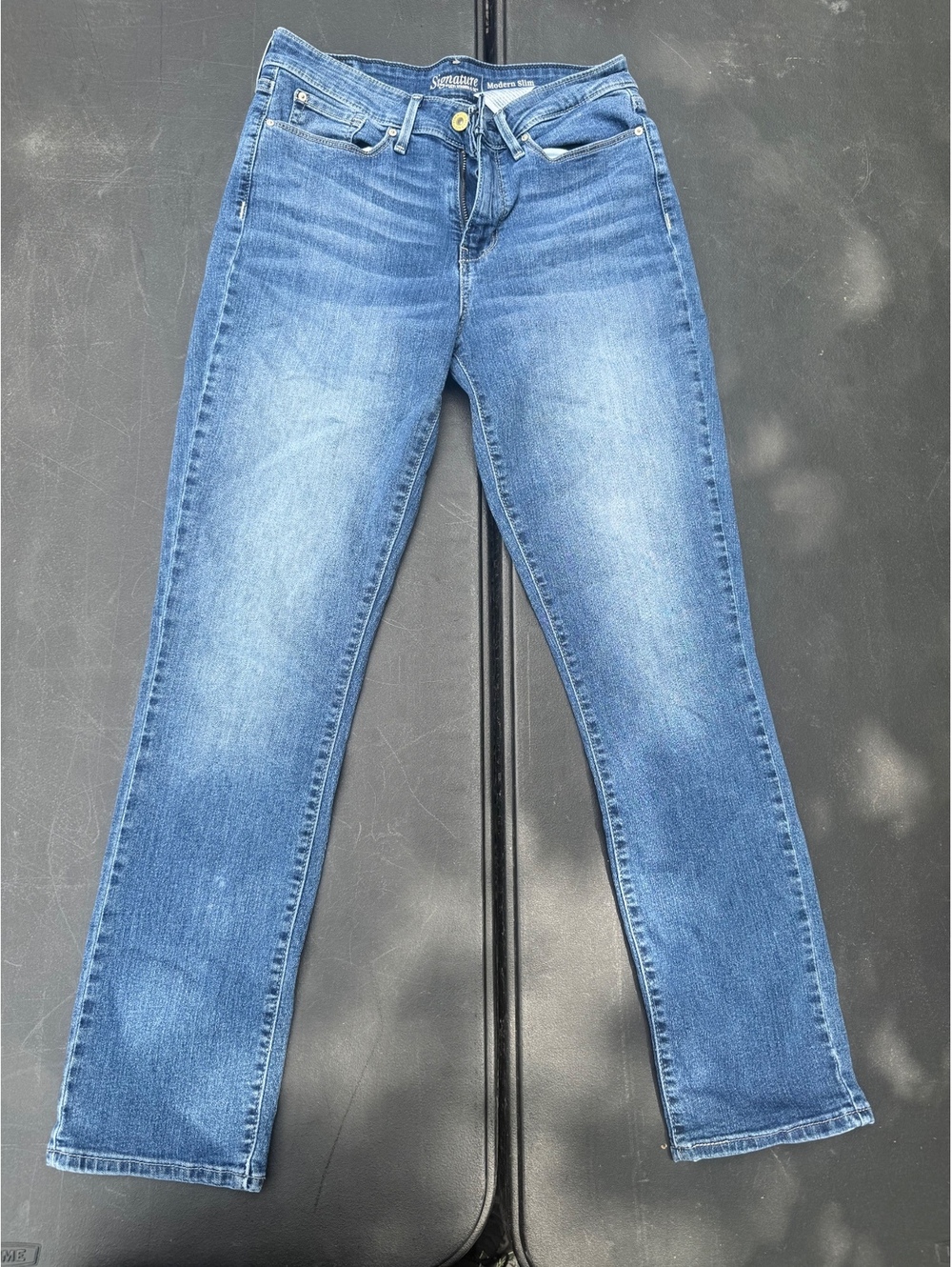 Signature Blue Denim Jeans Size 8M Waist 29 L32